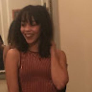 Meet your Posher, Leah
